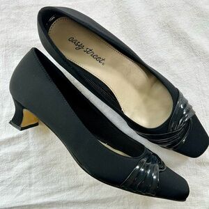 Black Dress Slip-on shoes, 8.5M, Kitten Heel, Excellent Condition